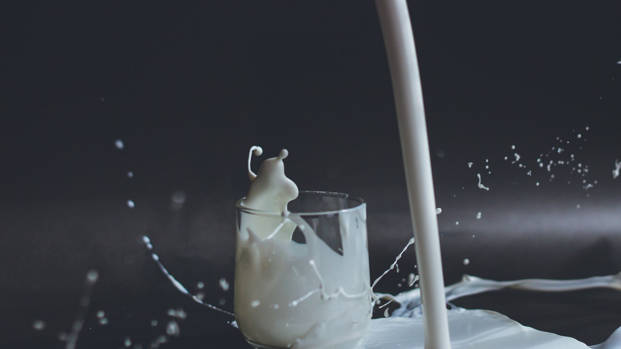 Casein Protein — Benefits, Best Time to Take It & Australian Prices
