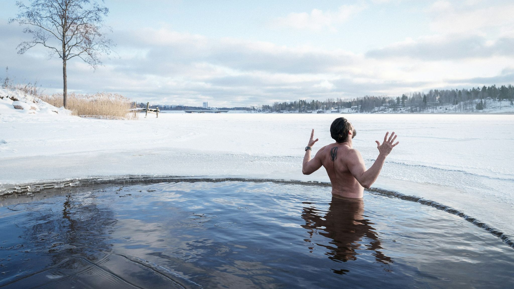 Cold Plunge and Lifting: The AU Timing Fix for Your Gains
